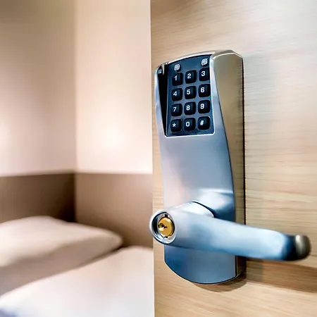Hotel Koeln-porz 3*